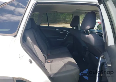 2019 Toyota Rav4 Xle from USA, damaged, VIN 2T3P1RFV3KC009276